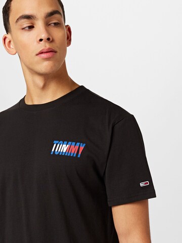 Tommy Jeans قميص 'Classic Essential' بلون أسود