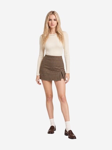 regular Pantaloni 'Jdykinto Hw Skort Pnt 15382708' di JDY in beige