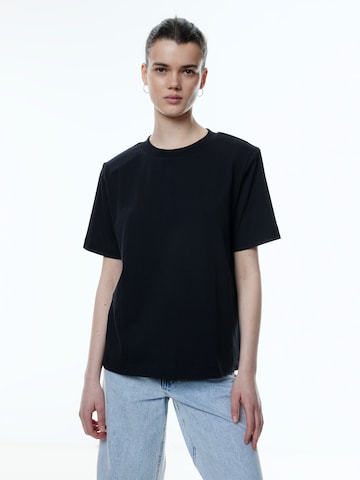 melns EDITED T-Krekls 'Mele': no priekšpuses