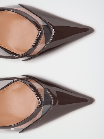Lipsy - Sapatos abertos atrás em castanho