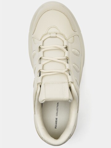 Pull&Bear Låg sneaker i beige