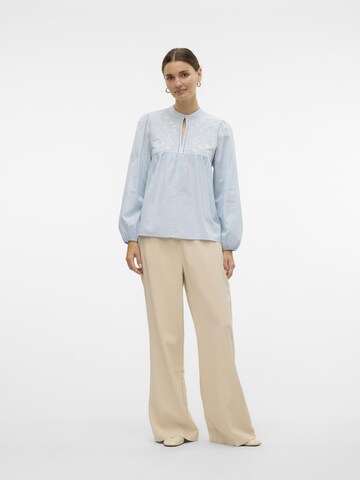 VERO MODA Blouse in Blauw