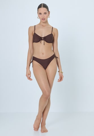 LSCN by LASCANA Bikini hlačke | rjava barva