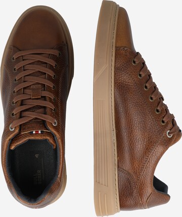 BULLBOXER Sneaker in Braun