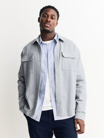 zils Next Starpsezonu jaka: no priekšpuses