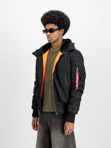 ALPHA INDUSTRIES Talvejope 'Ma-1', värv must: eest vaates
