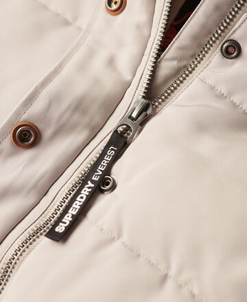 Superdry Bodywarmer in Beige