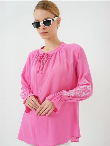 Camicia da donna di Bigdart in rosa: frontale