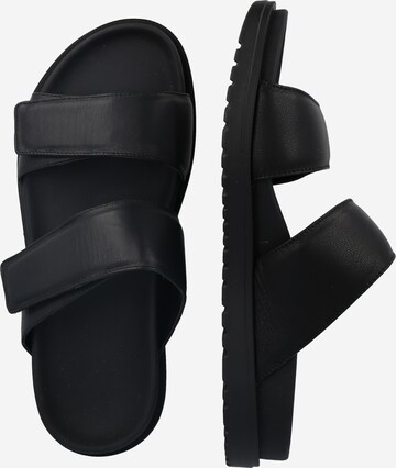 ABOUT YOU Sandals 'Helin' in Black