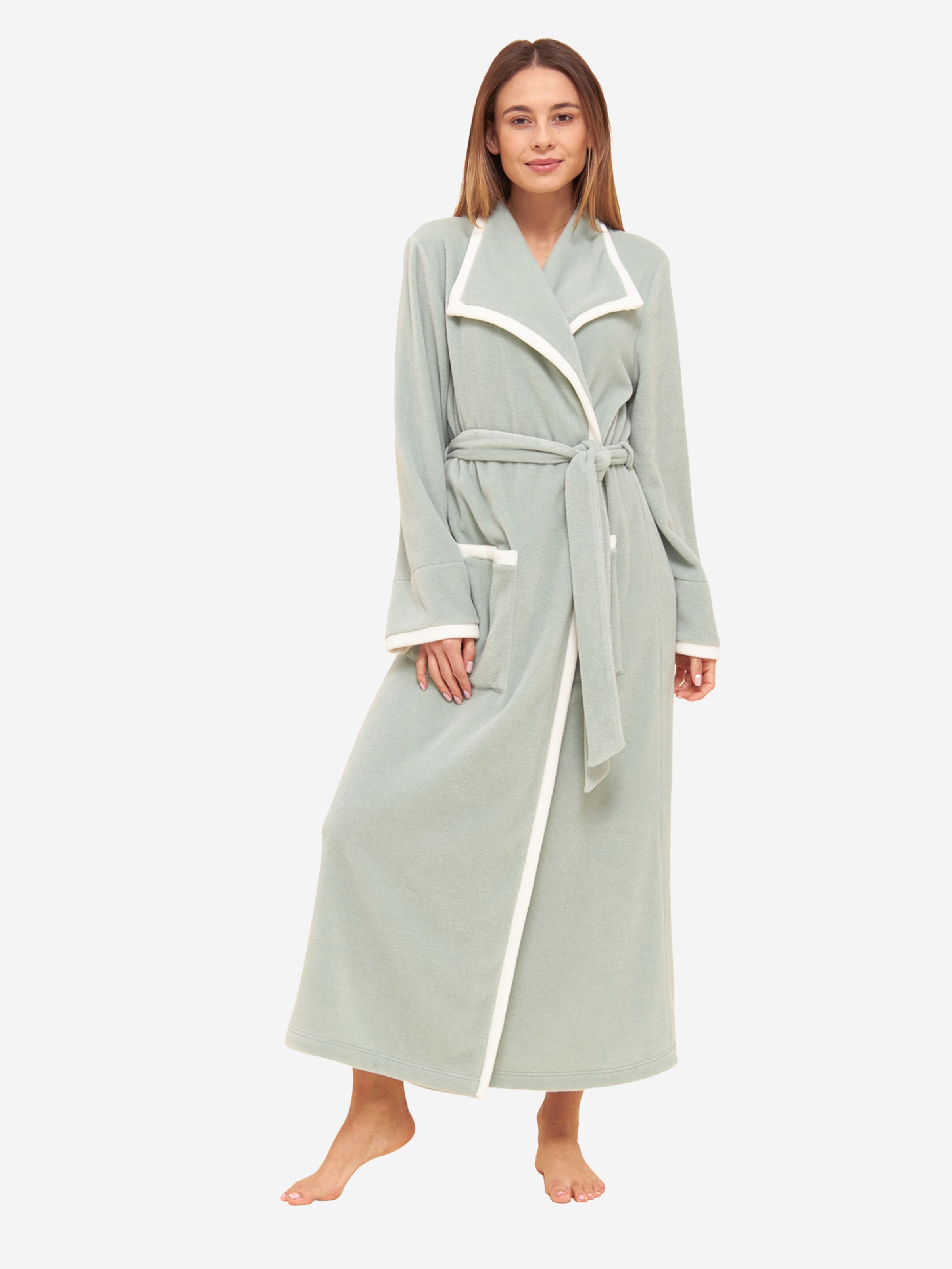 FÉRAUD PARIS Short Bathrobe ' High Class ' in Green: front
