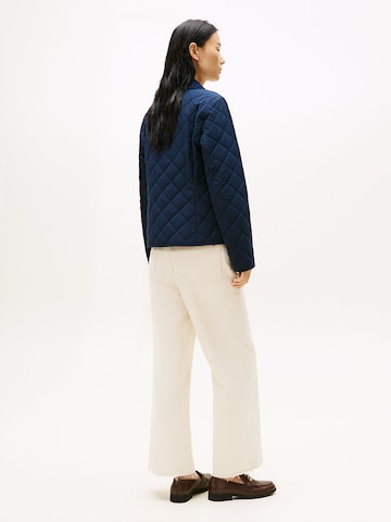 TOMMY HILFIGER Tussenjas in Blauw