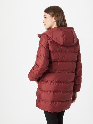 LEVI'S ® Übergangsjacke 'Hooded Midi' in Rot