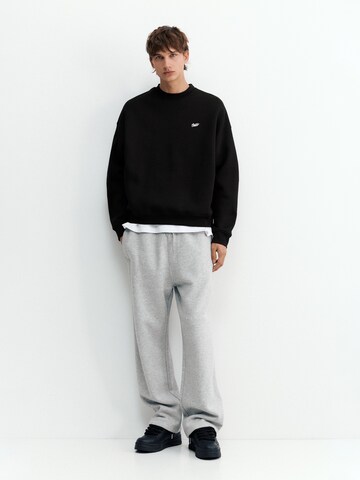Pull&Bear Sweatshirt 'STWD' in Zwart