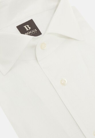 Coupe regular Chemise Boggi Milano en blanc