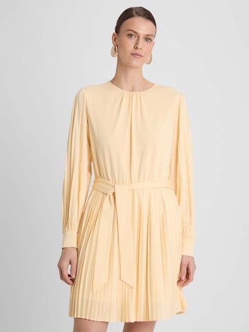 Guido Maria Kretschmer Women Kleid 'Celina' in Gelb: Vorderseite