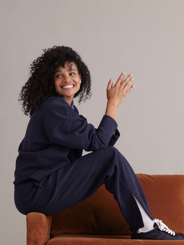 Hey Honey Sweatshirt 'Cosy Sweat' in Blauw