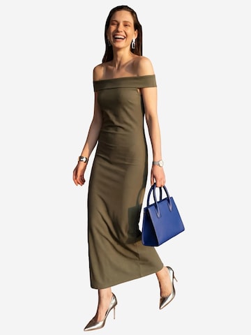 My fashion Dress in Green: front