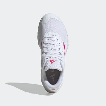 ADIDAS PERFORMANCE Спортни обувки 'Amplimove' в бяло