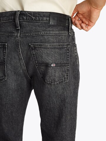 Tommy Jeans - Slimfit Vaquero 'RYAN' en negro
