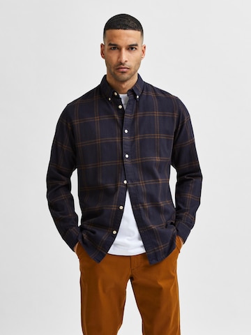 SELECTED HOMME Slim fit Button Up Shirt in Brown: front