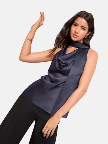 Friends Like These Блузка в Синий: спереди