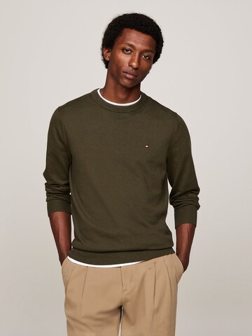 TOMMY HILFIGER Sweater in Green: front