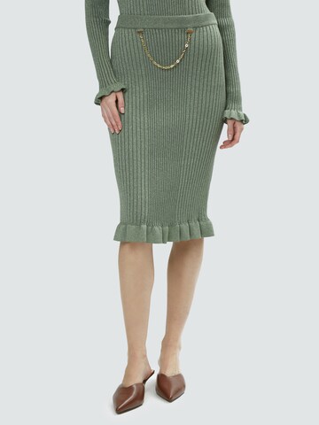 Gonna di Influencer in verde: frontale