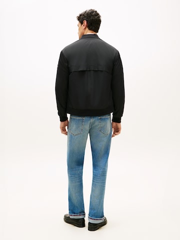 TOMMY HILFIGER Демисезонная куртка в Черный