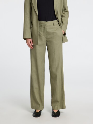 SELECTED FEMME Regular Pleated Pants 'TANIA-RITA' in Green: front