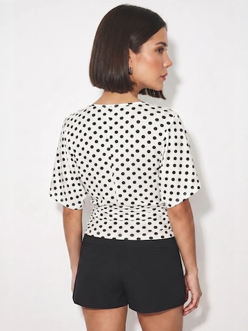 Bigdart Blouse in Wit