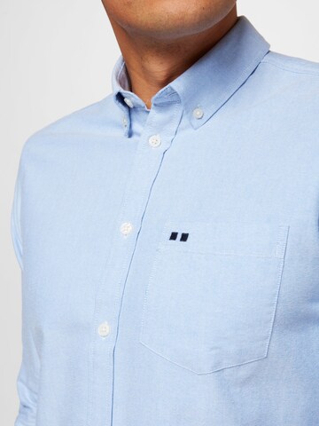 minimum Klasický střih Košile 'CHARMING' – modrá