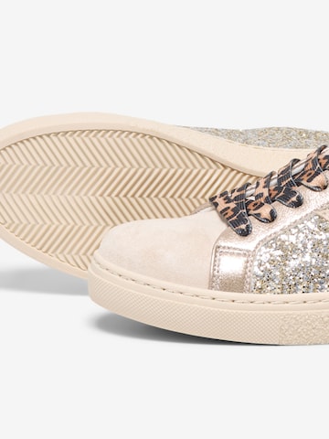 Baskets basses 'ONLLEA' ONLY en beige