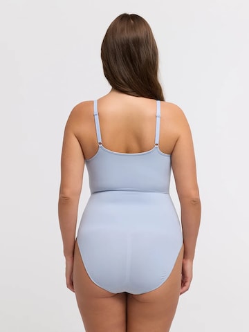 Body modellante 'Cami Sculpting Bodysuit with Slip' di cfab in blu