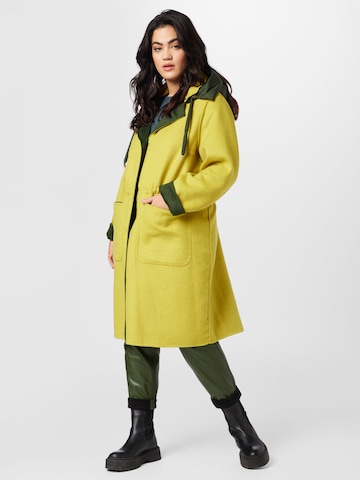 SAMOON Between-Seasons Coat in Green