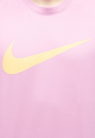T-Shirt 'Swoosh' Nike Sportswear en rose