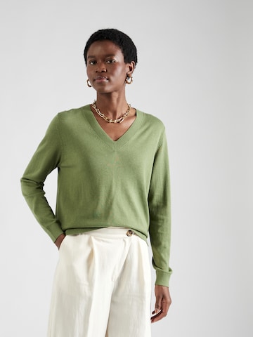 s.Oliver Sweater in Green: front