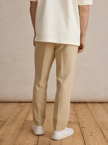 Regular Pantalon à plis 'Justus' DAN FOX APPAREL en beige
