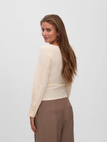 VERO MODA Blouse 'AWDixie' in Beige