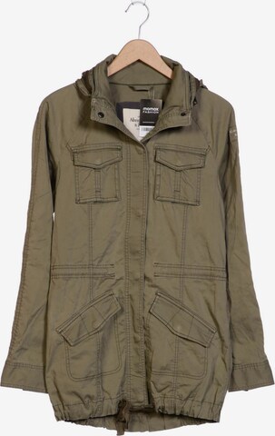 Abercrombie & Fitch Jacket & Coat in S in Green: front