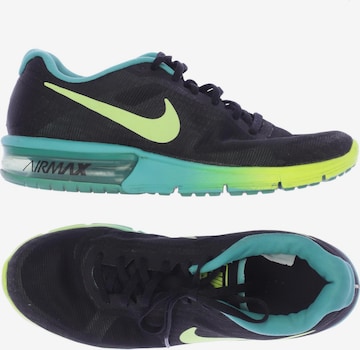 NIKE Sneaker 39 in Schwarz: Vorderseite