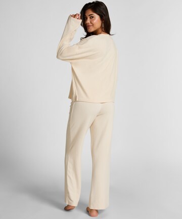 Hunkemöller Slaapshirt in Beige
