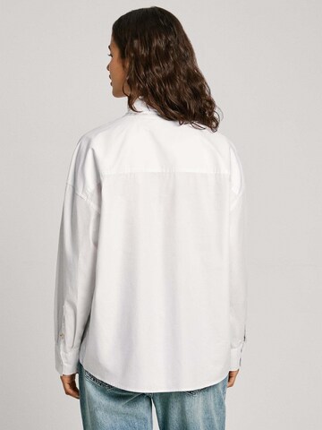 Chemisier ' KARYMA ' Pepe Jeans en blanc