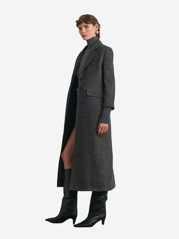 Manteau d’hiver 'Mäntel' Dilvin en gris