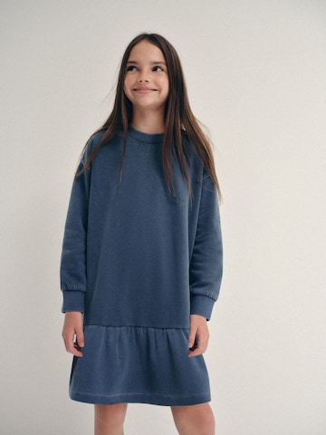The Set Jurk in Blauw: voorkant