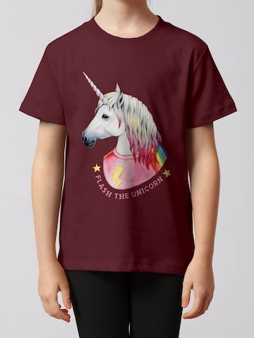 Maglietta 'Flash the unicorn' di watabout.kids in rosso: frontale