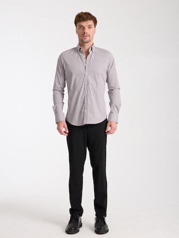 Coupe slim Chemise business 'Leonardo Essentials Poplin Stretch Man Shirt Light Grey' 7Camicie en gris