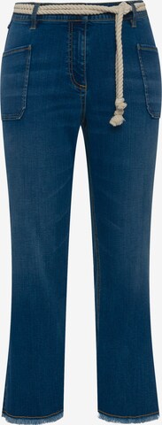 Ulla Popken Flared Jeans in Blauw: voorkant