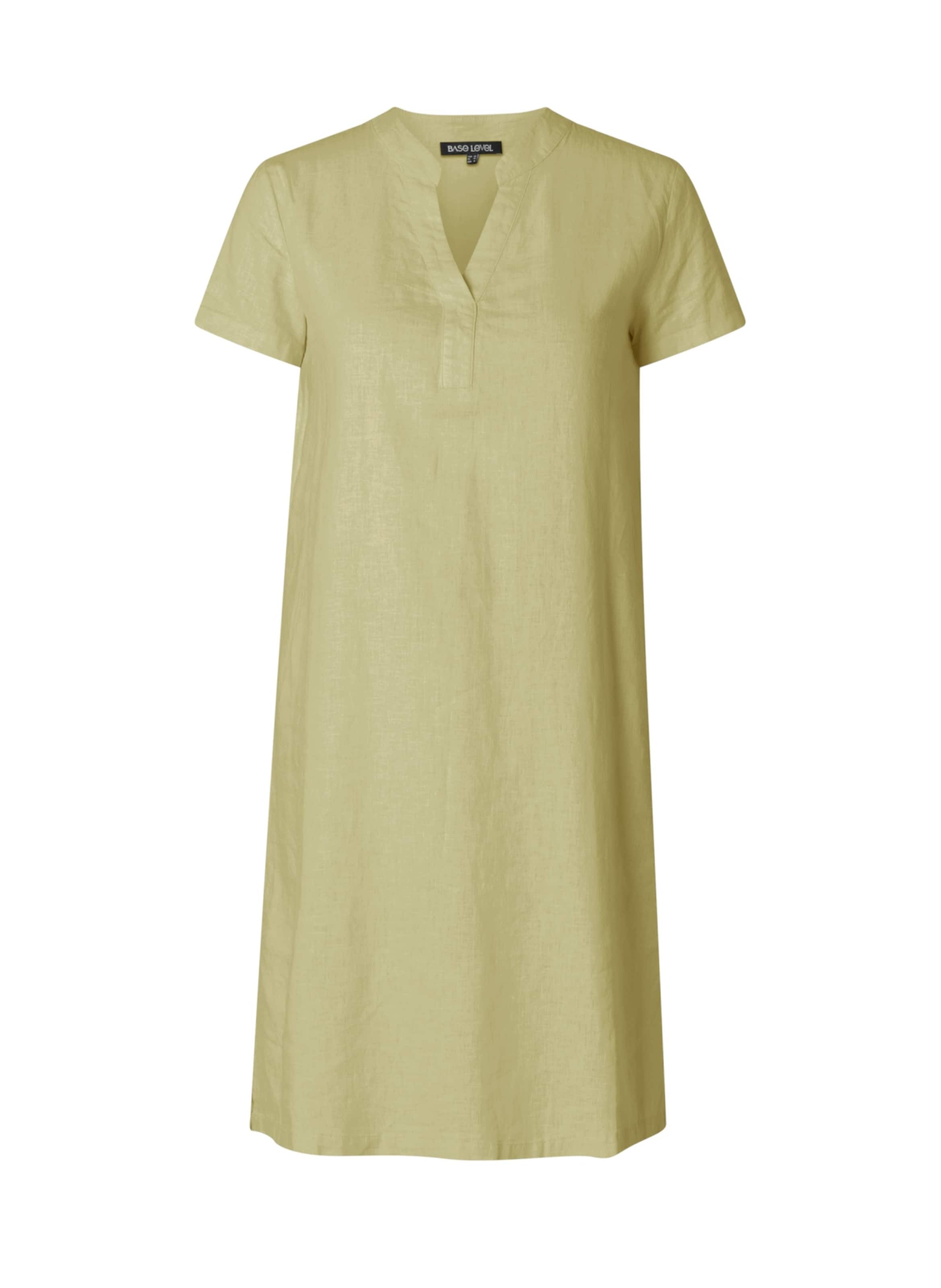 BASE LEVEL Kleid in Grün: Vorderseite