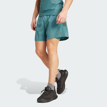 Regular Pantalon de sport 'Own The Run' ADIDAS PERFORMANCE en vert : devant