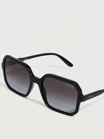 VOGUE Eyewear Слънчеви очила '0VO5696S' в черно